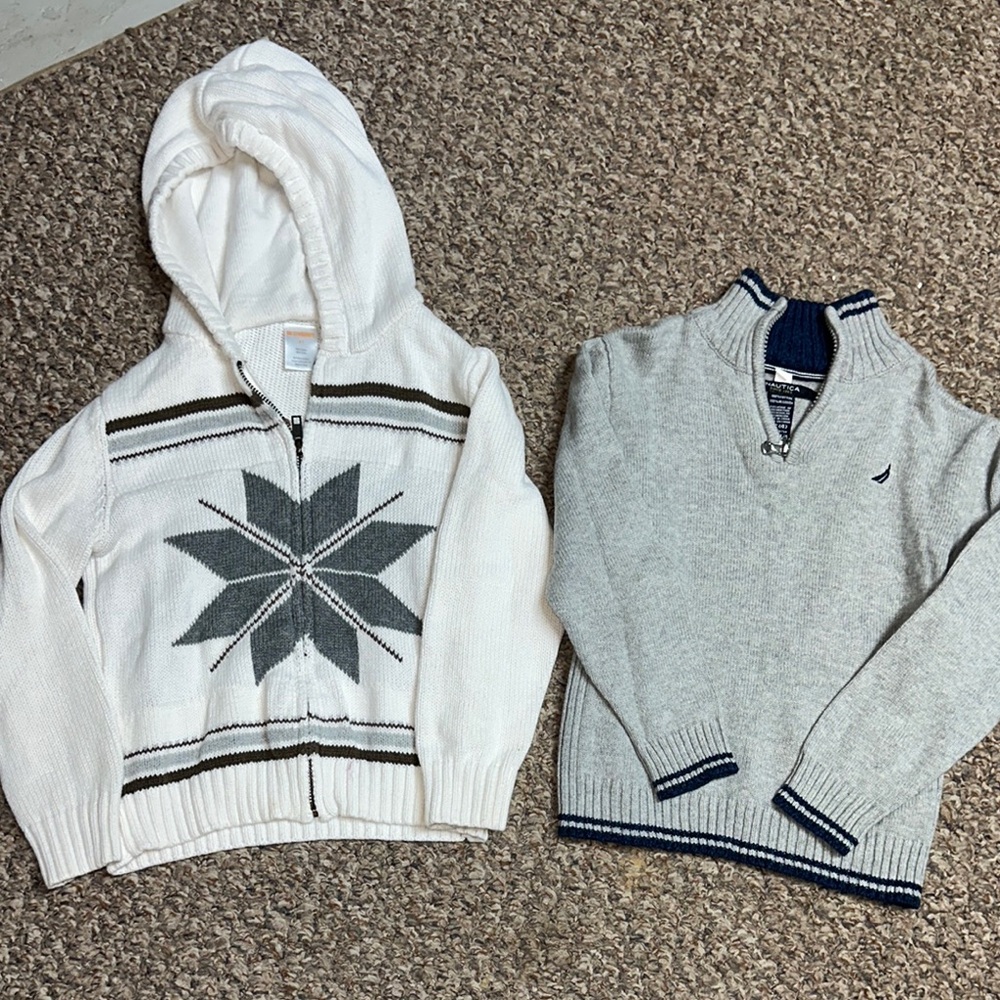 Nautica Gray and White Zip Up Sweaters